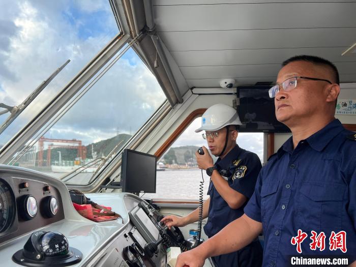 台风“普拉桑”逼近 浙江舟山72条水上客运航线全线停航